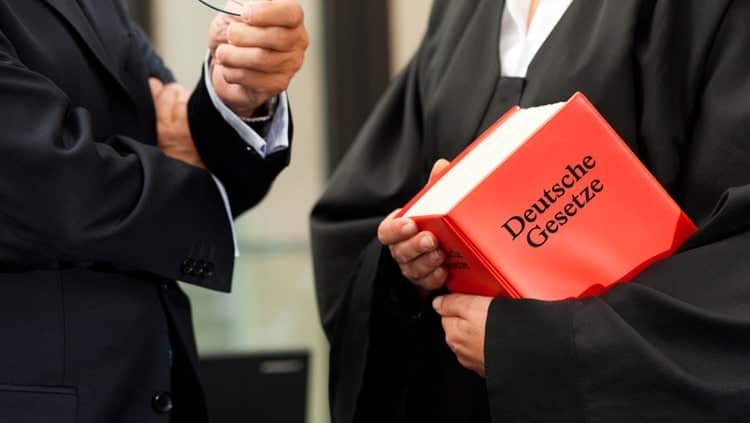 Kontakt- und Ausgangsbeschränkung: Wie kann ich einen Anwalt erreichen?