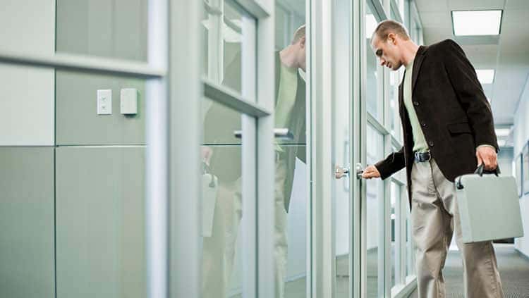 Standortsicherungsvereinbarung: Muss sich Arbeitgeber daran halten?