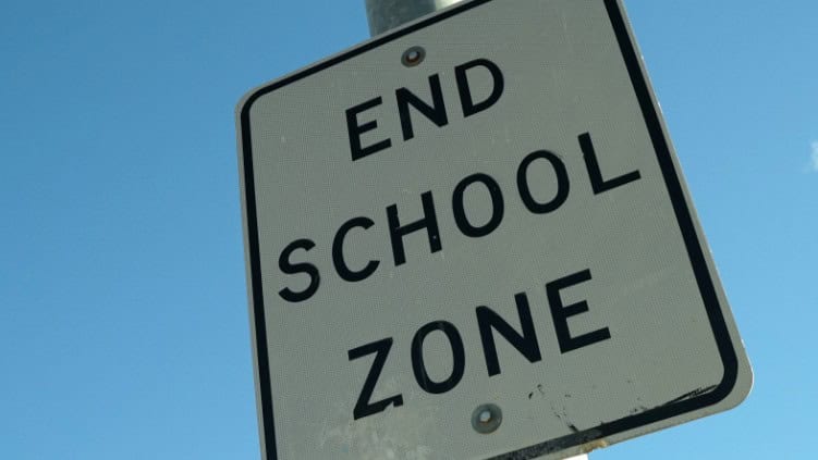 Ende der Schulenzone: Wie lang darf eine Suspendierung sein?