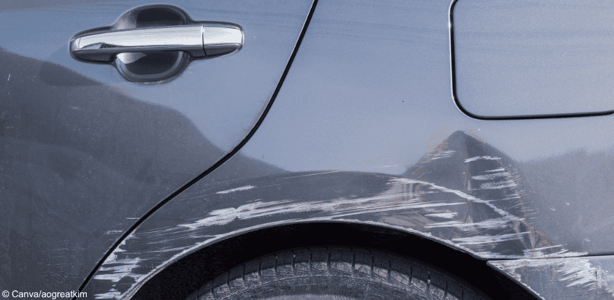 Zerkraztes Auto: Zahlt die Kaskoversicherung bei falschen Angaben?