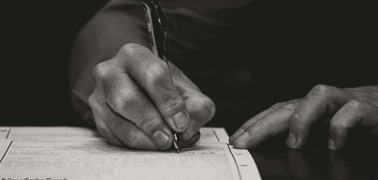Unterschrift unter Testament: bloßes Zeichen genügt nicht