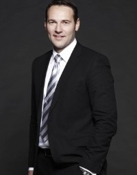 Dr. Henning Jaques