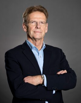 Dr. jur. Lutz Rössler