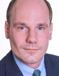 Dr. Niki Ruge