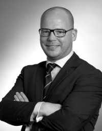 Dr. Lars Heinemann