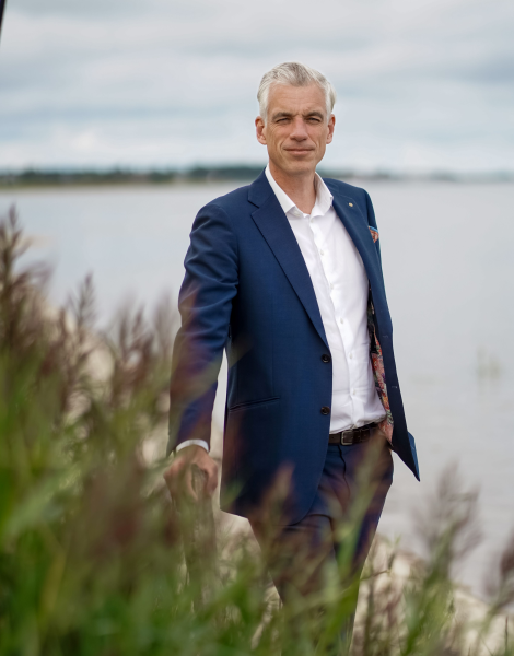 Julian Raspé