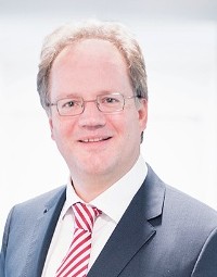 Dr. Johannes Koch