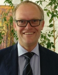 Florian Carlos Schulz-Knappe, LL.M. Gewerblicher Rechtsschutz, Máster de Estudios Europeos