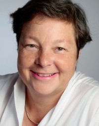 Dr. Heike Langbein