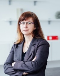 Dr. Eva Maria Helm