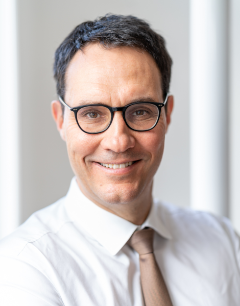Dr. Martin Wulf