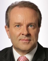 Dr. Thomas Summerer