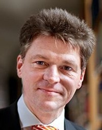Dr. Matthias Boehme