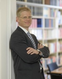 Dr. Thomas Richter