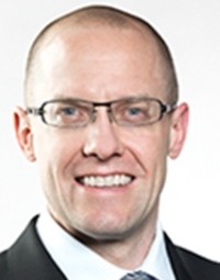 Dr. Sebastian Heß, Maître en droit international