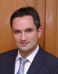 Dipl.-Jur. Roland Halfar