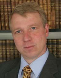 Dr. Jens Becker-Platen