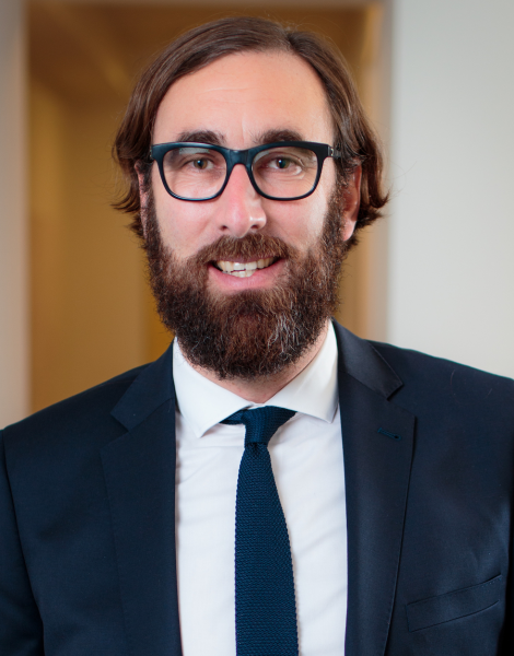 Dr. Gregor Rose