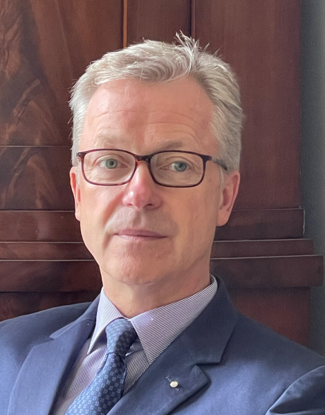 Dr. Stephan Cramer, M.M.