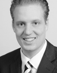 Dr. iur. Oliver Jauch
