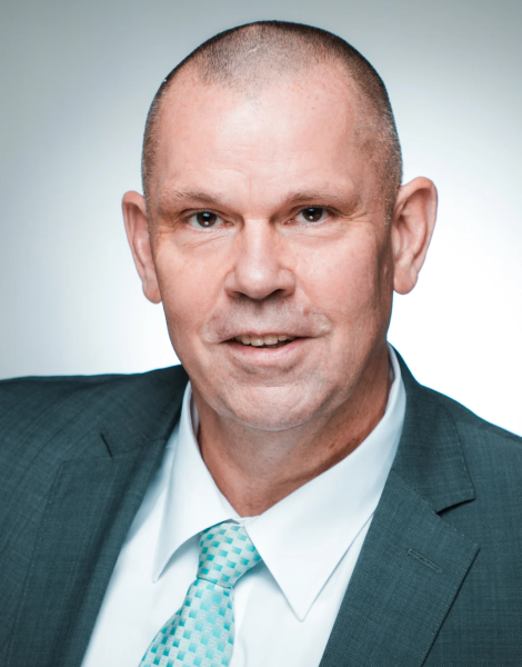 Dr. iur. Karsten Drawe, Magister of Law