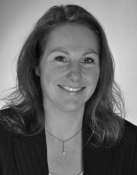Dr. Barbara Kolb