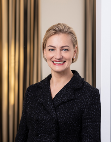 Dr. Sabine Stetter