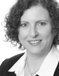 Dipl.-Jur. Univ. Manuela Ernstberger