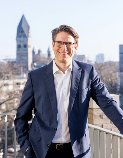 Florian Wiemann, L.L.M.Eur.