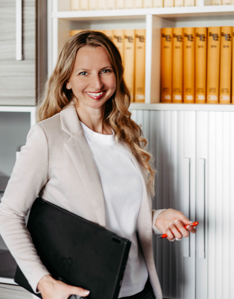 Miriam Huckschlag