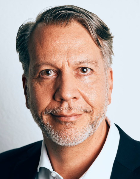 Dr. Martin Baumann