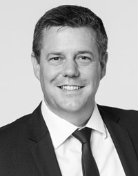 Dr. Frank Neuß