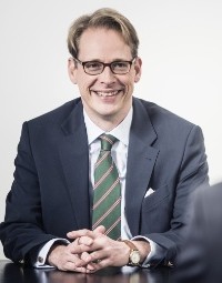 Dr. Ralf Schlottau