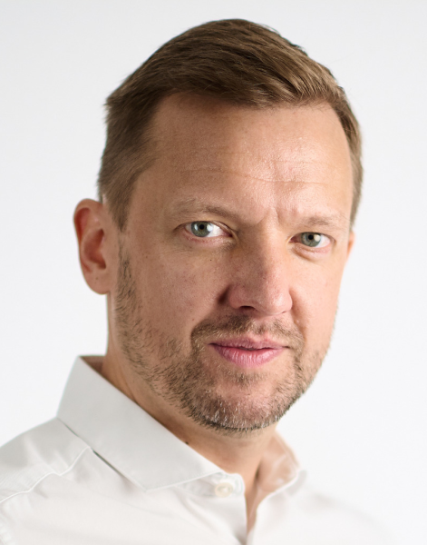 Dr. Ruben Engel