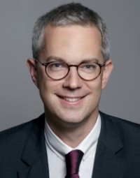 Dr. Stephan Dornbusch
