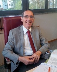 Dr. Raimund Theuerkaufer