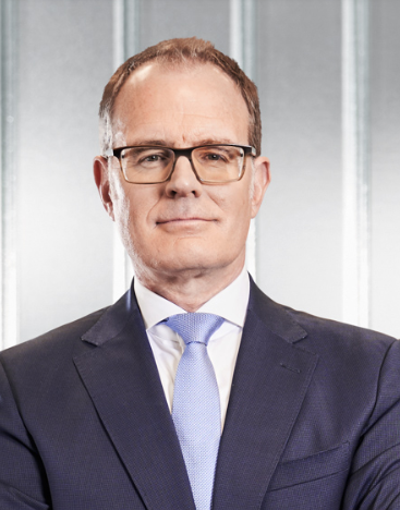 Dr. Axel Neumahr