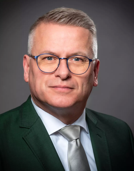 Jochen Wenking, LL.M.