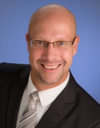 Adrian Volmari