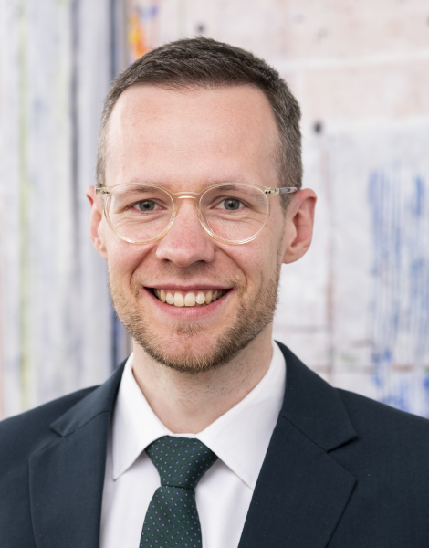 Dr. Marcus Schnetter