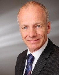 Prof. Dr. Eckart Brödermann, LL.M., Maître en Droit