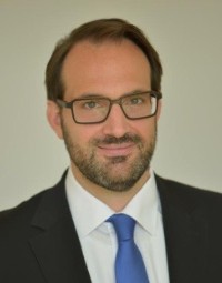 Dr. Tobias Rudolph