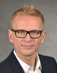 Dr. Thomas Wenking