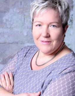 Bettina Schubert