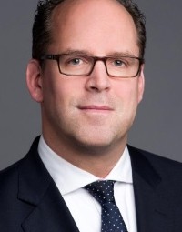 Dr. Christian Wolf