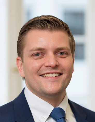 Dipl. iur. Alexander Helle