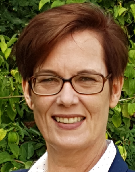Karola Friedhoff