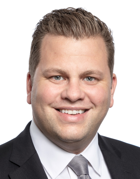 Dr. Niclas Bettien