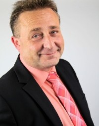 Reinhard Schmid