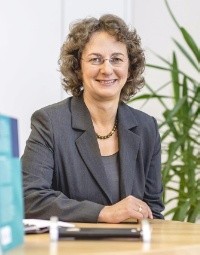 Dr. Claudia Keiser